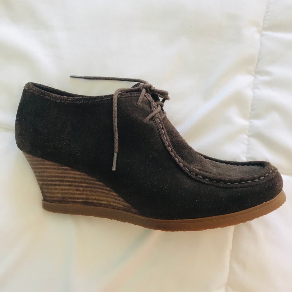 brown suede wedged booties